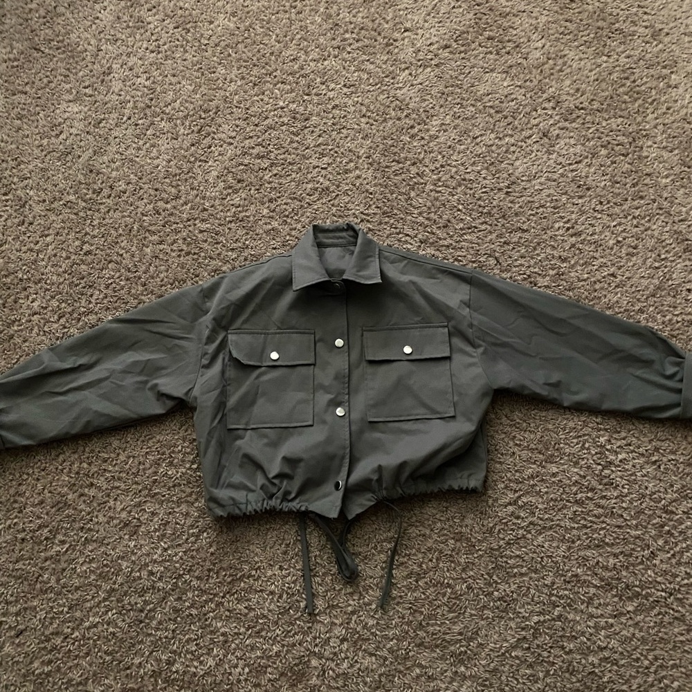 Gray Cropped Jacket